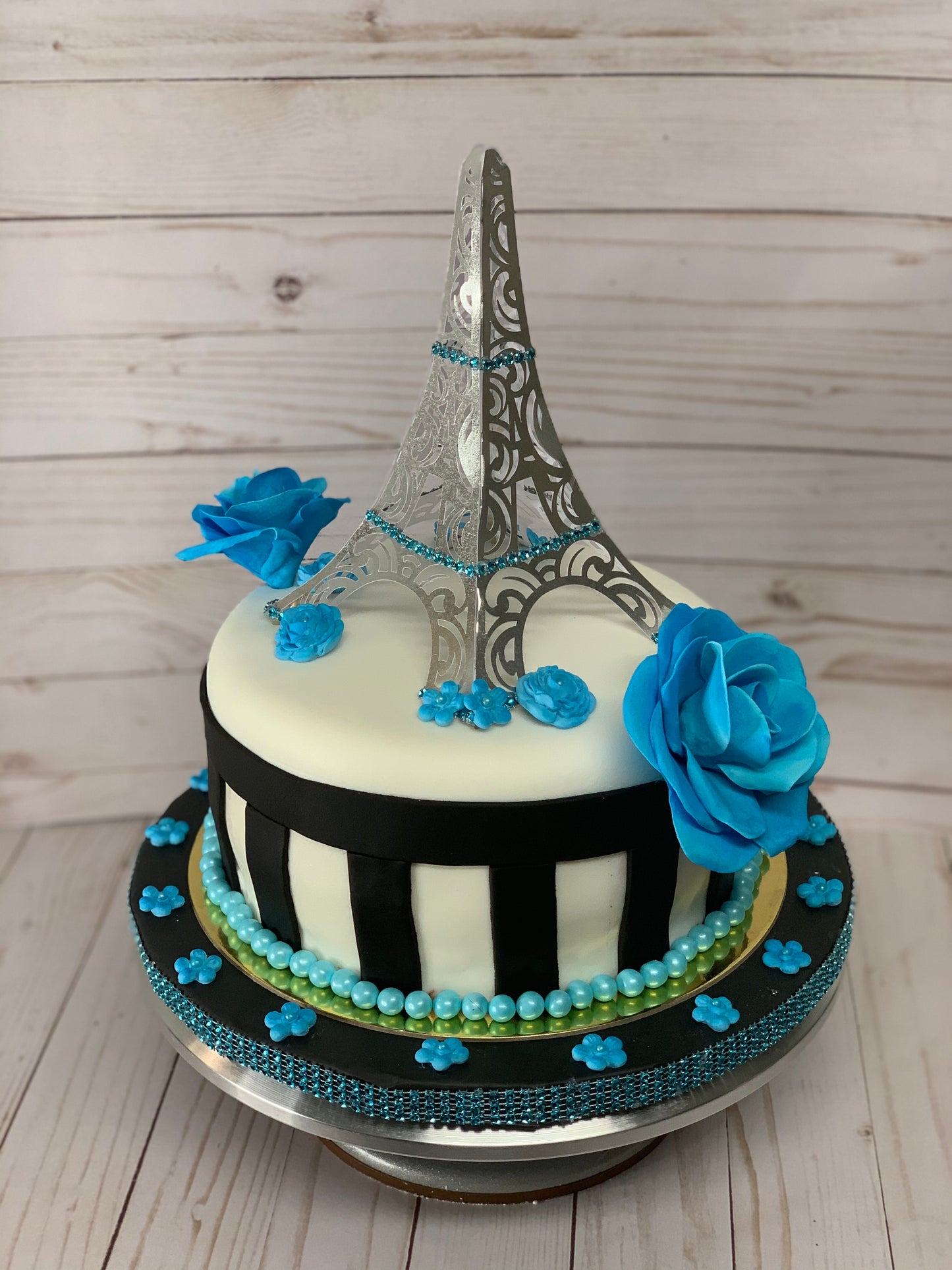 Paris cake