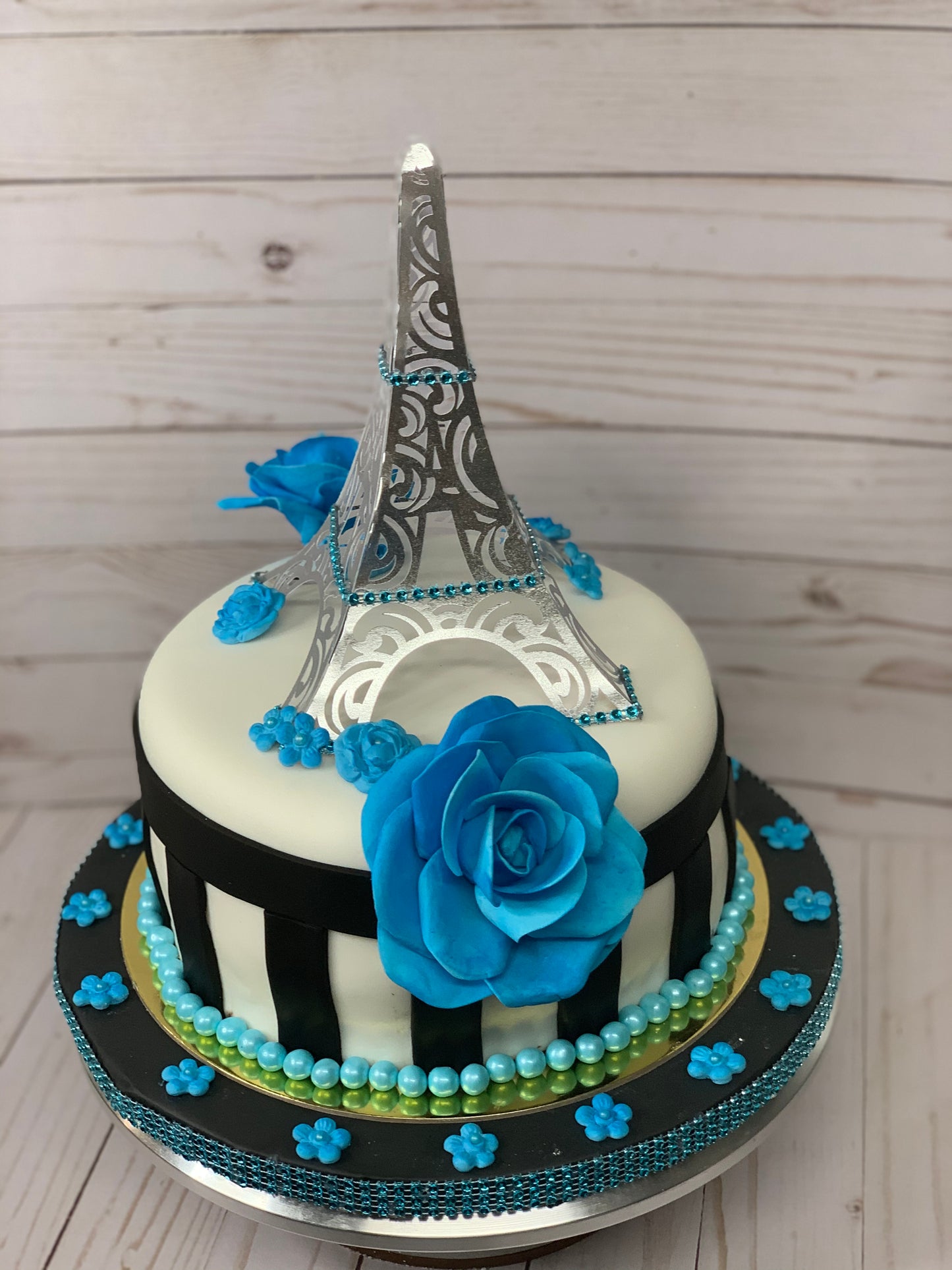 Paris cake