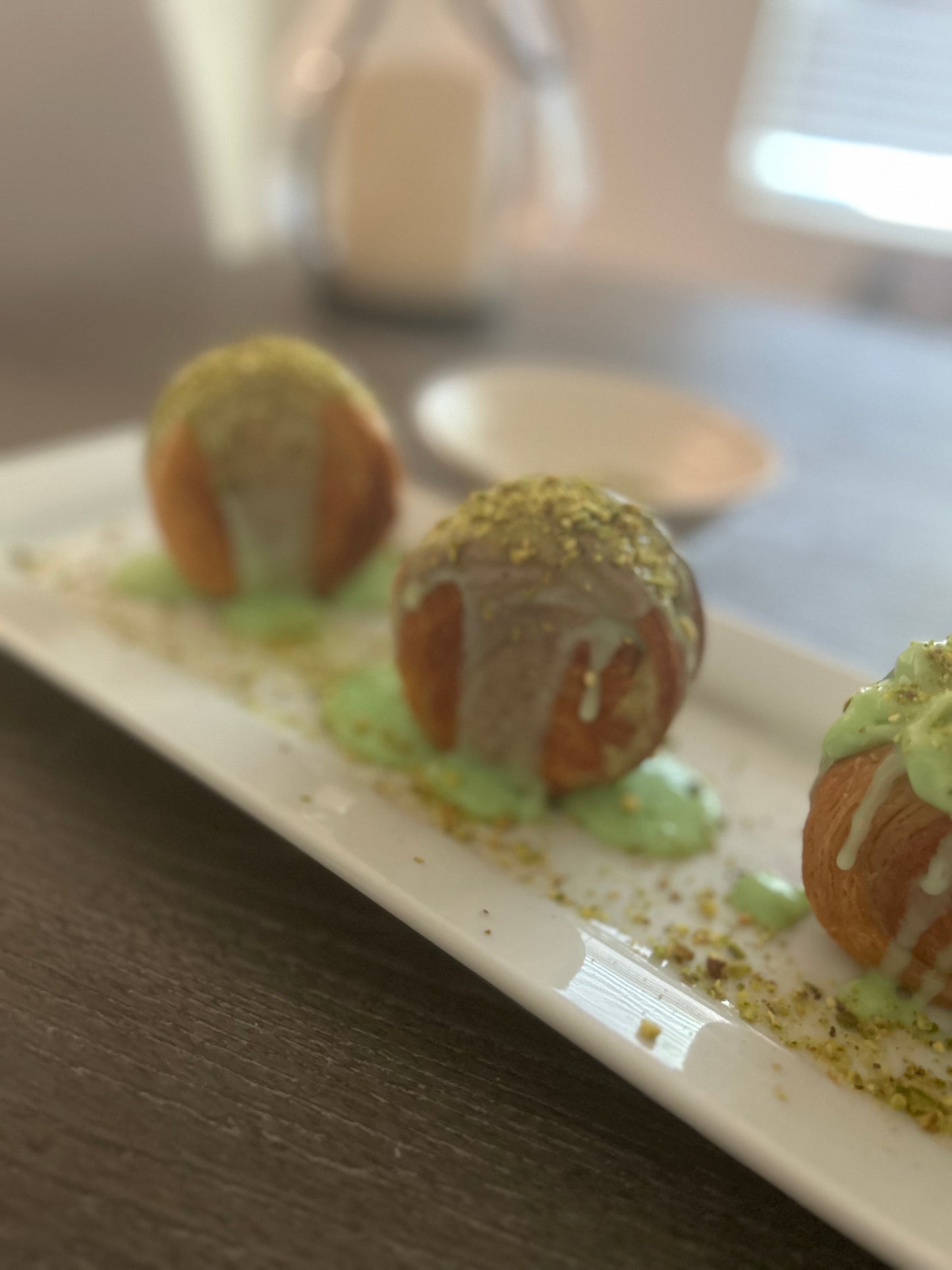Pistachio New York roll.
